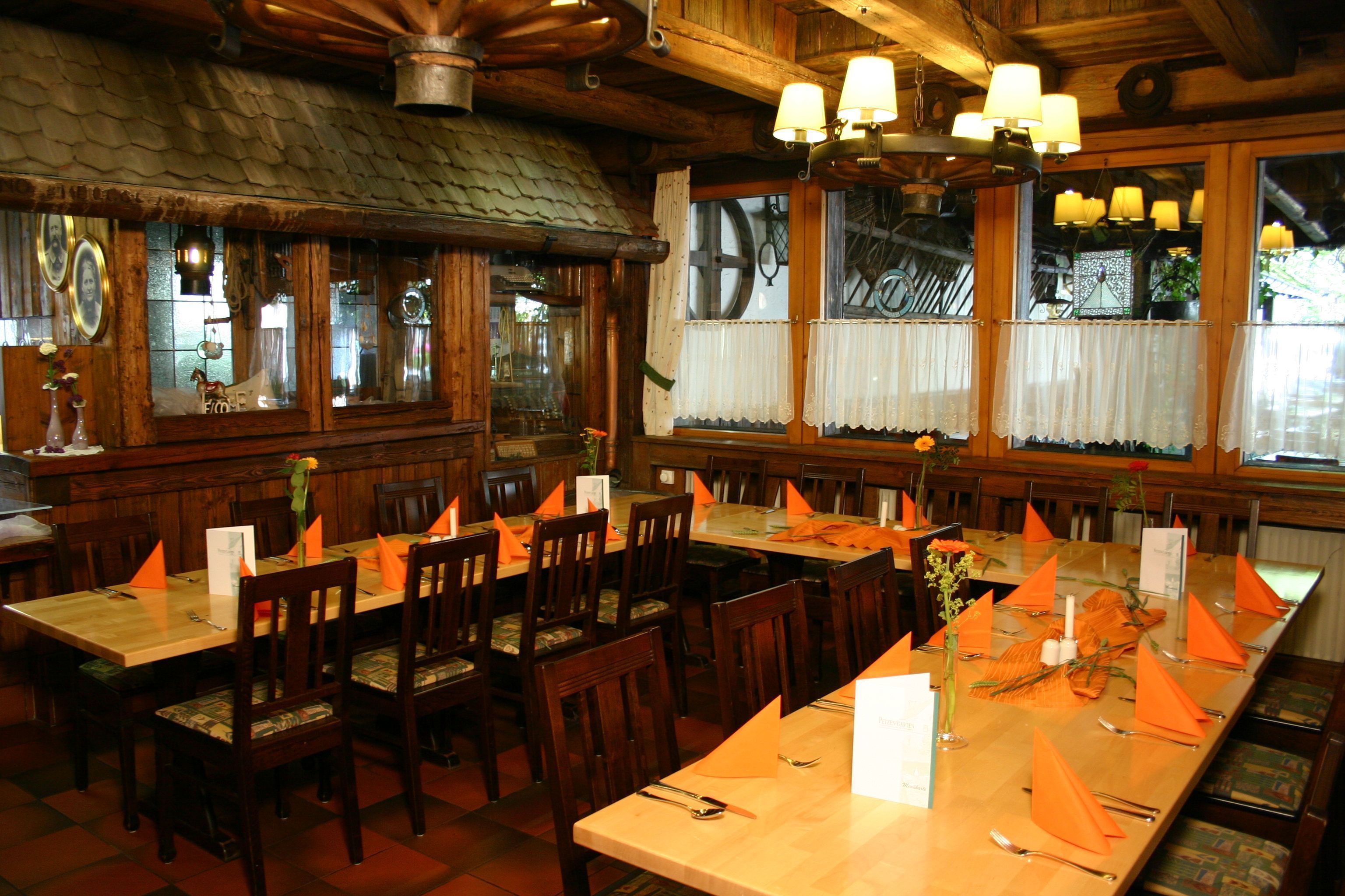 lunch and dinner served, german cuisine