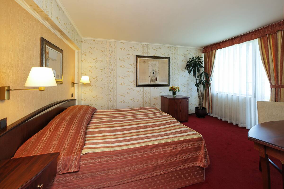 Studio | Minibar, Zimmersafe, Schreibtisch, Bügeleisen/Bügelbrett