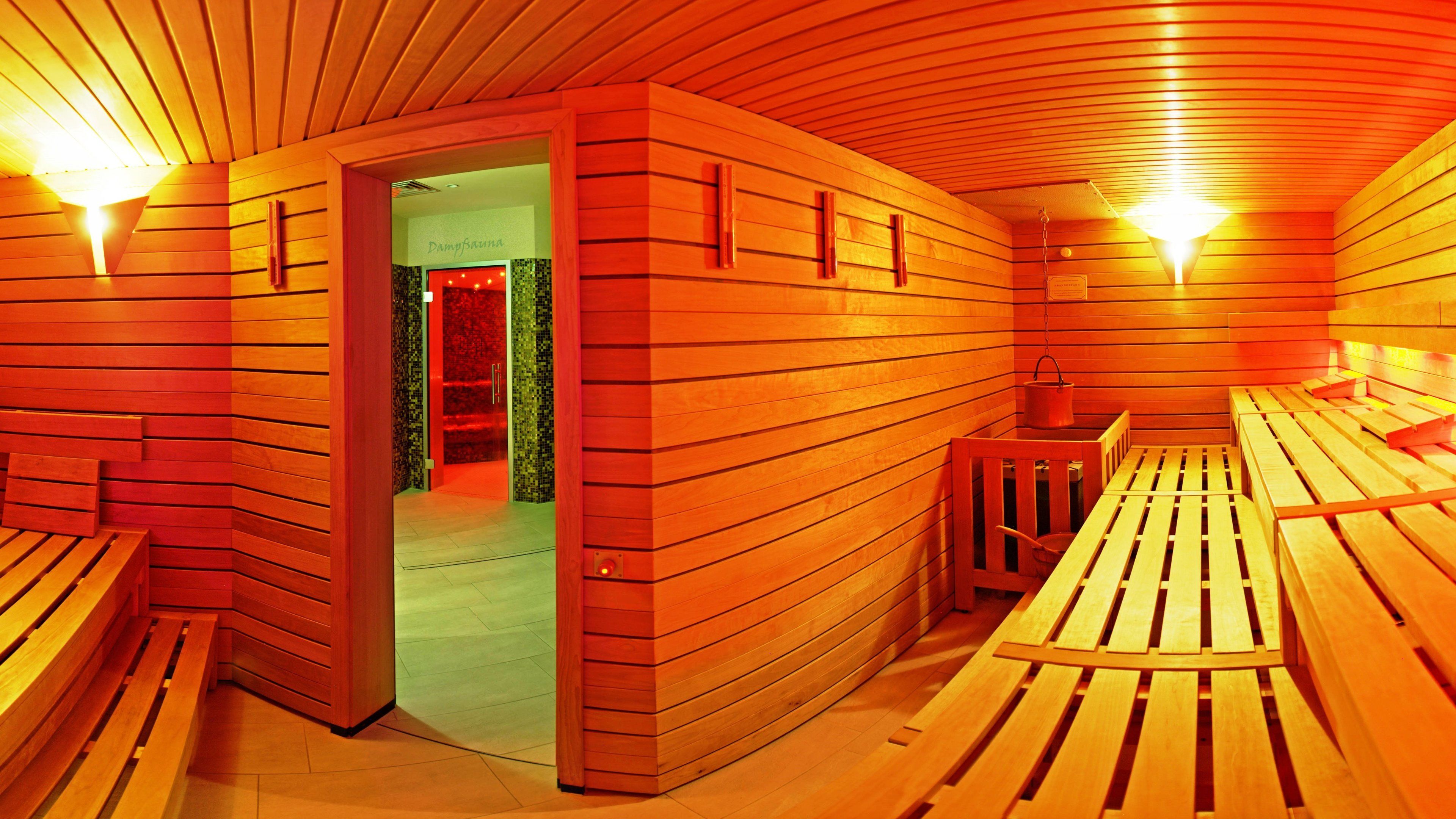 couples treatment room(s), sauna, steam room, body treatments