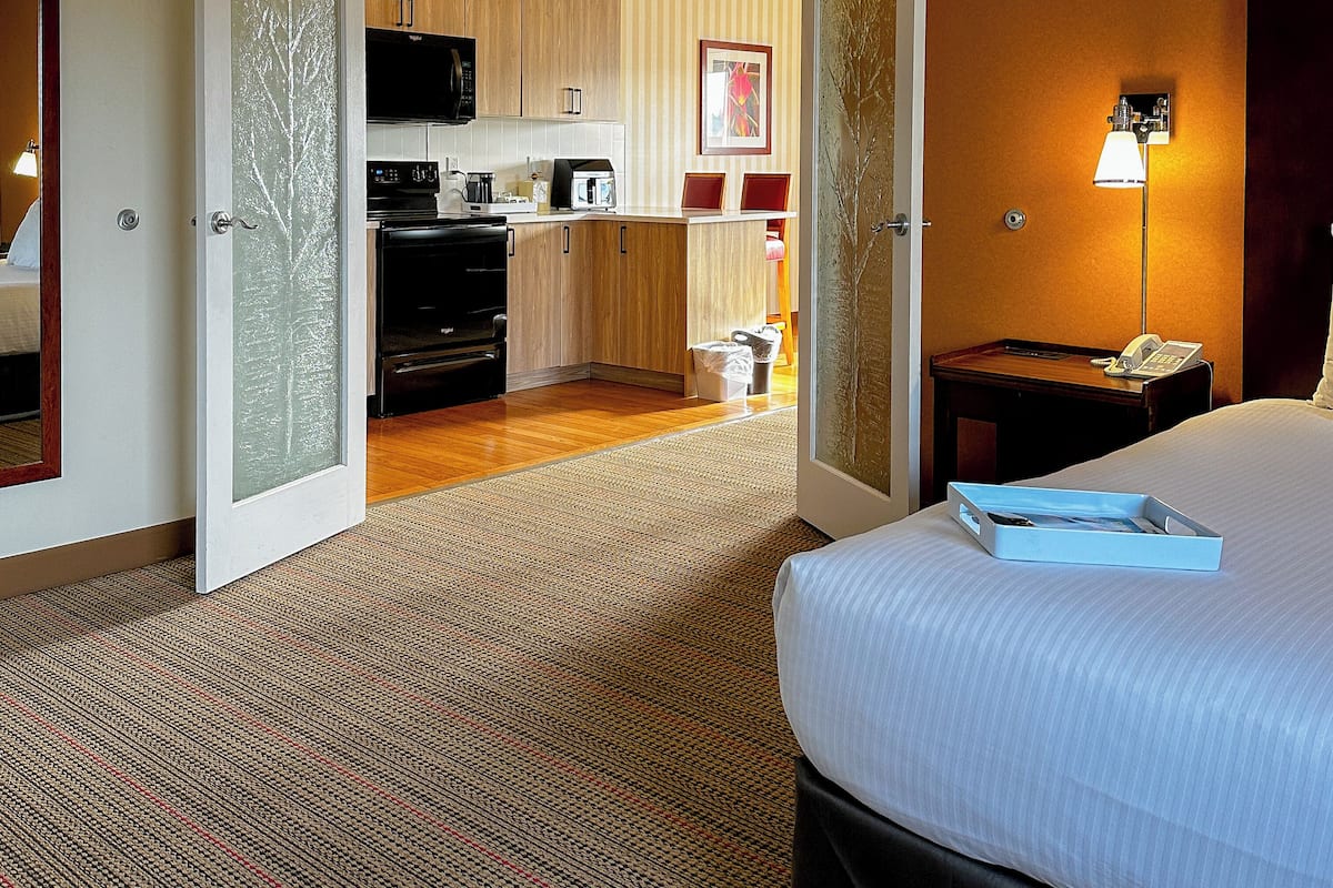 2 habitaciones, colchones con pillow-top y escritorio
