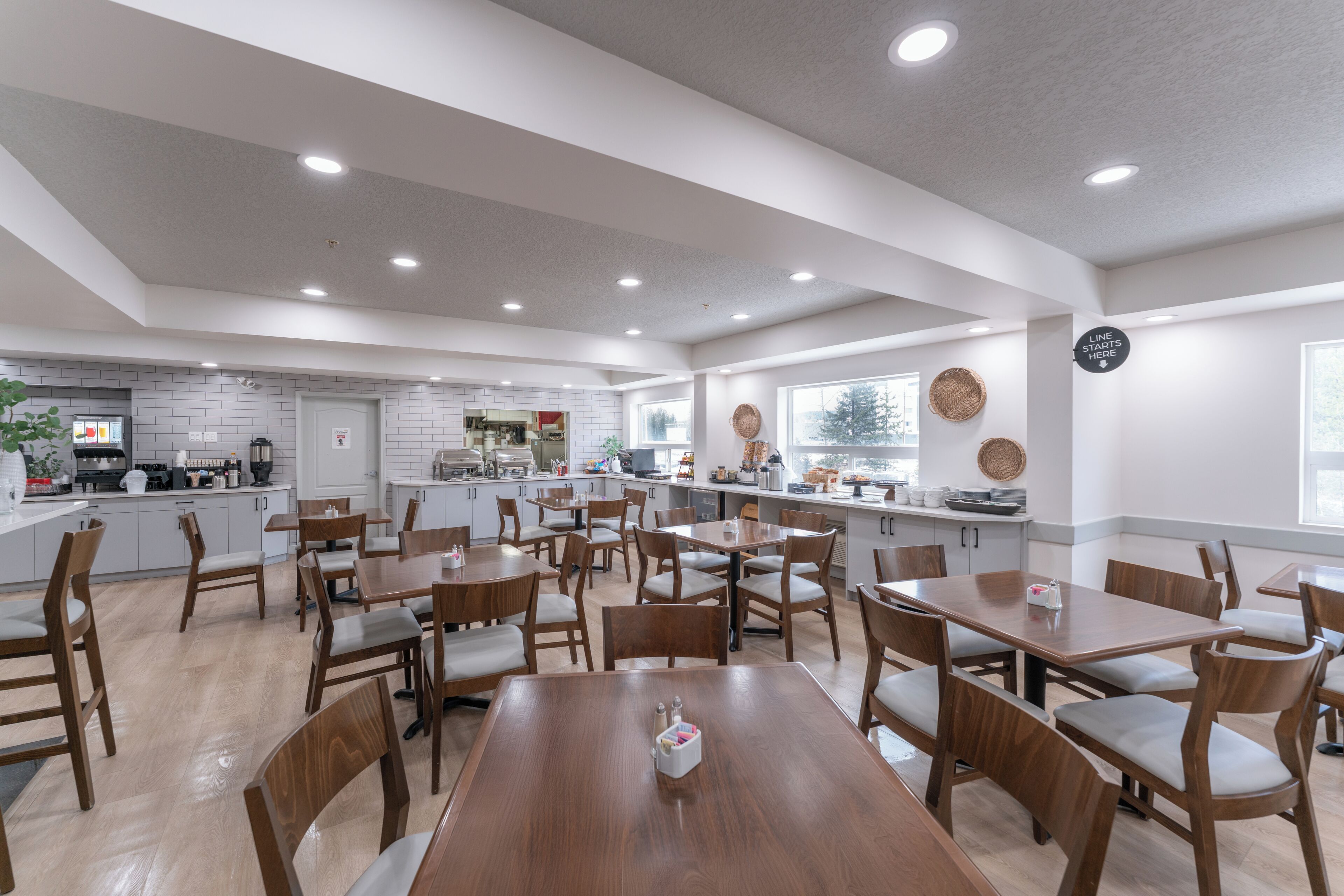 Free daily buffet breakfast 