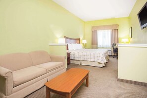 Studio Suite, 1 King Bed, Non Smoking | Desk, soundproofing, iron/ironing board, free cribs/infant beds - Days Inn & Suites by Wyndham Swainsboro (Swainsboro)