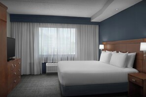 書桌、遮光窗簾/窗簾、隔音、熨斗/熨衫板