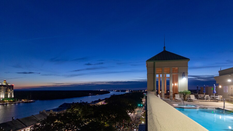 Holiday Inn Express Savannah - Historic District by IHG