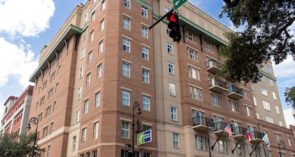Holiday Inn Express Savannah - Historic District by IHG