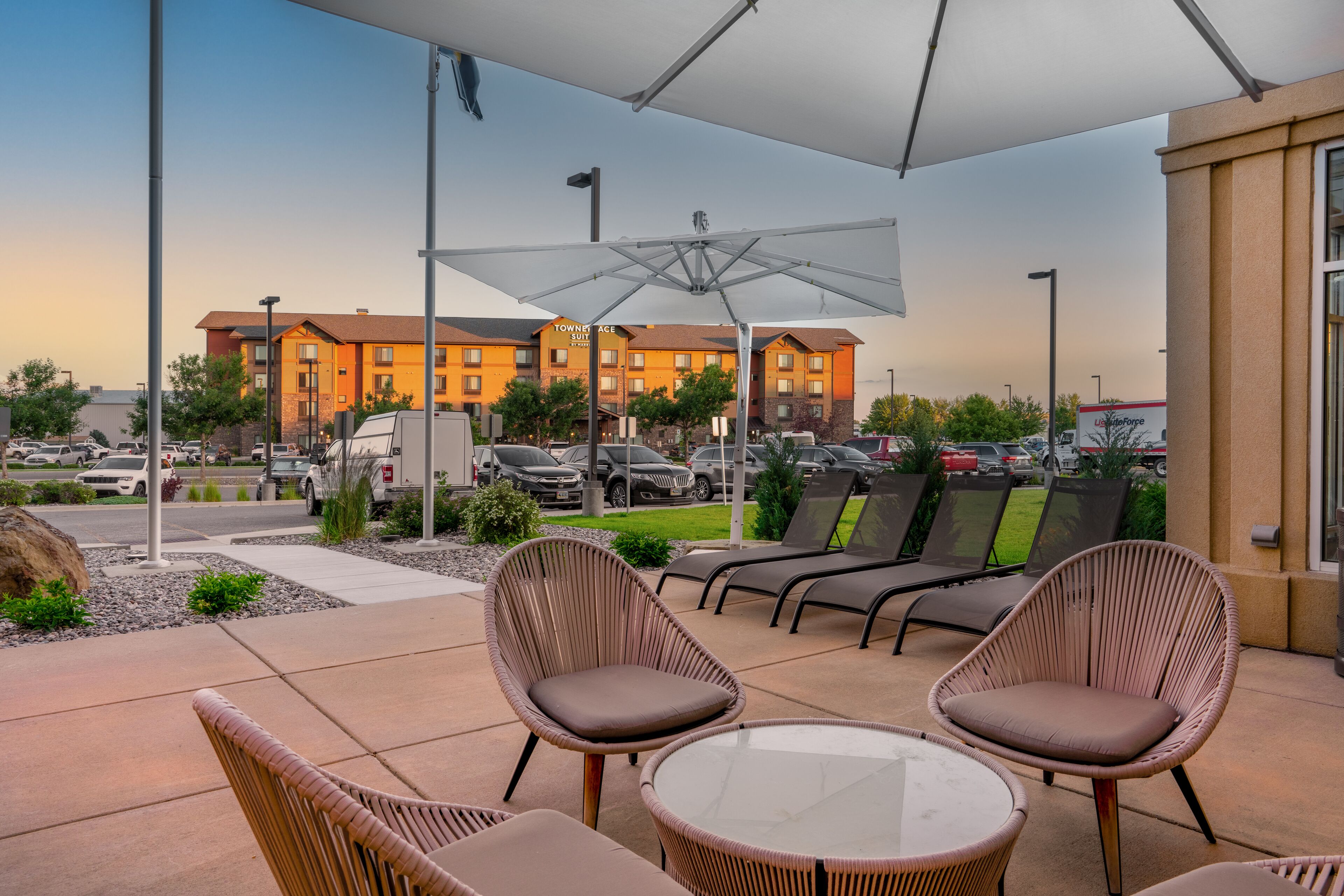 outdoor banquet area