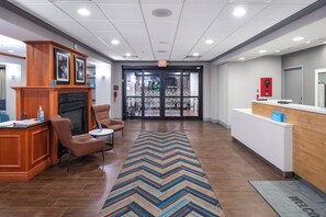 Reception - Hampton Inn Omaha West-Lakeside (Omaha)