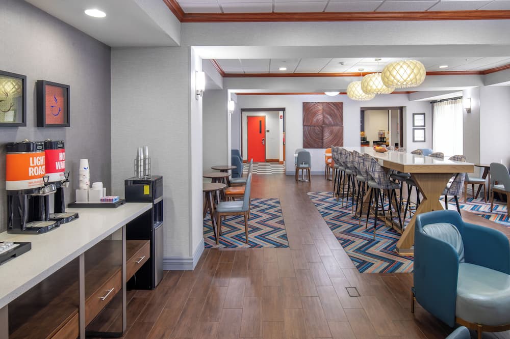 Hampton Inn Omaha West-Lakeside