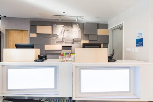 Holiday Inn Aurora North - Naperville by IHG