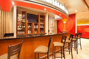 Bar (on property) - Holiday Inn Aurora North - Naperville by IHG (Aurora)
