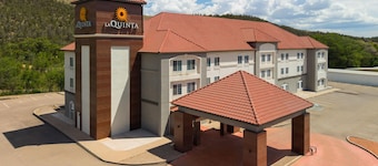La Quinta Inn & Suites by Wyndham Ruidoso Downs