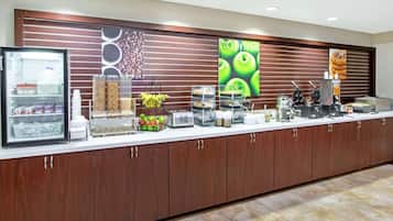 Free daily buffet breakfast