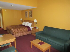 Superior Room | Desk, soundproofing, iron/ironing board, cribs/infant beds