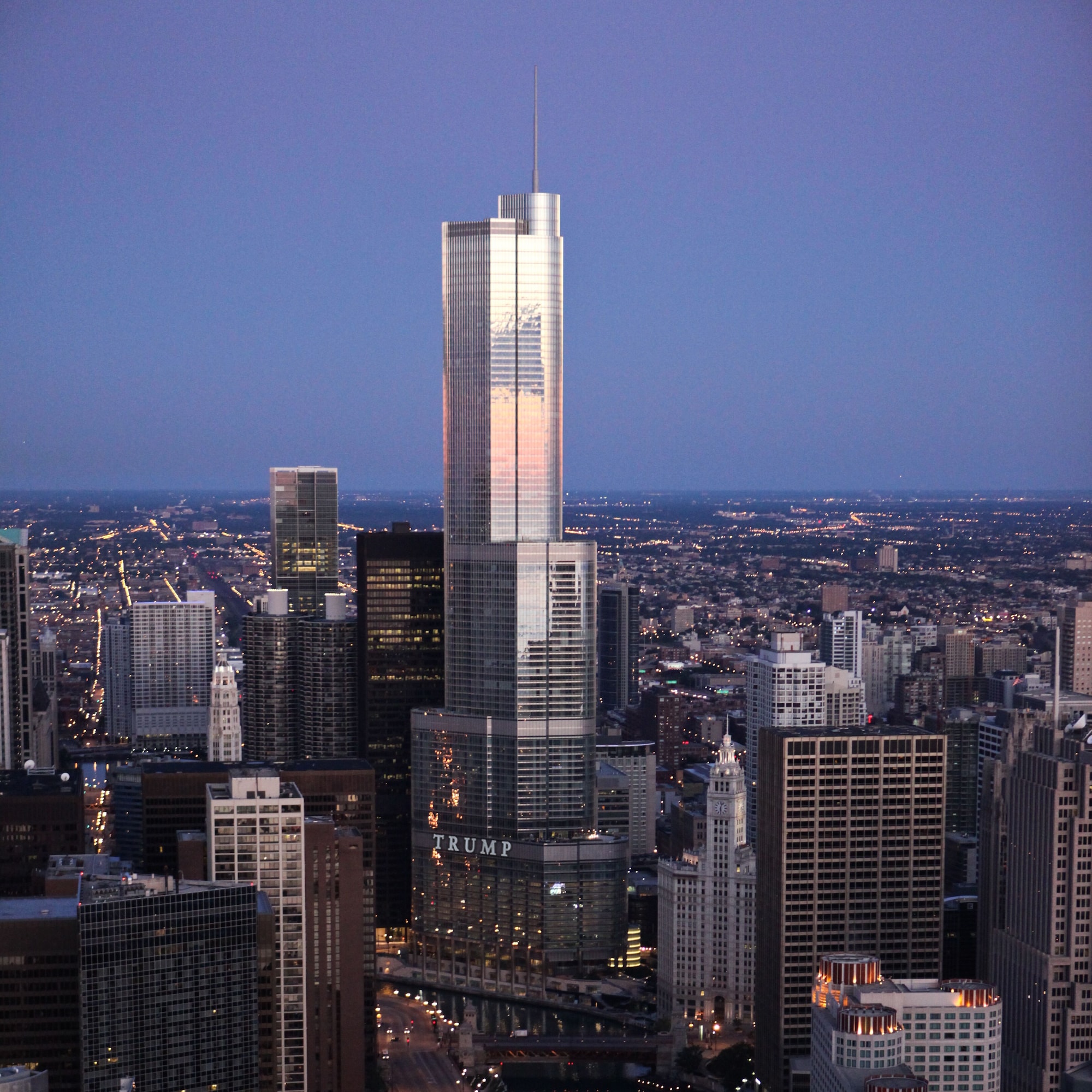 Top Hotels in Chicago, IL from $55 - Expedia
