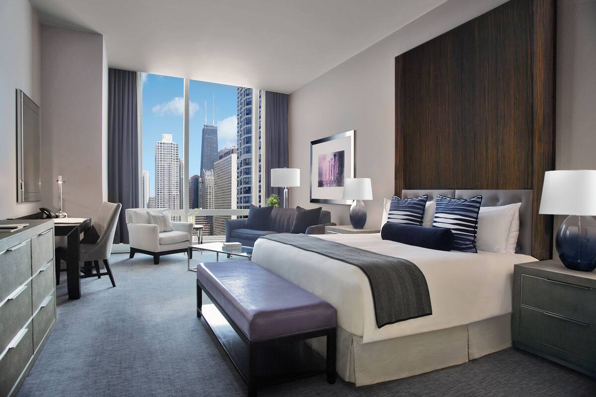 premium bedding, down duvets, pillow-top beds, minibar