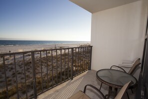 Condo, 2 Bedrooms, 2 Bathrooms | Balcony