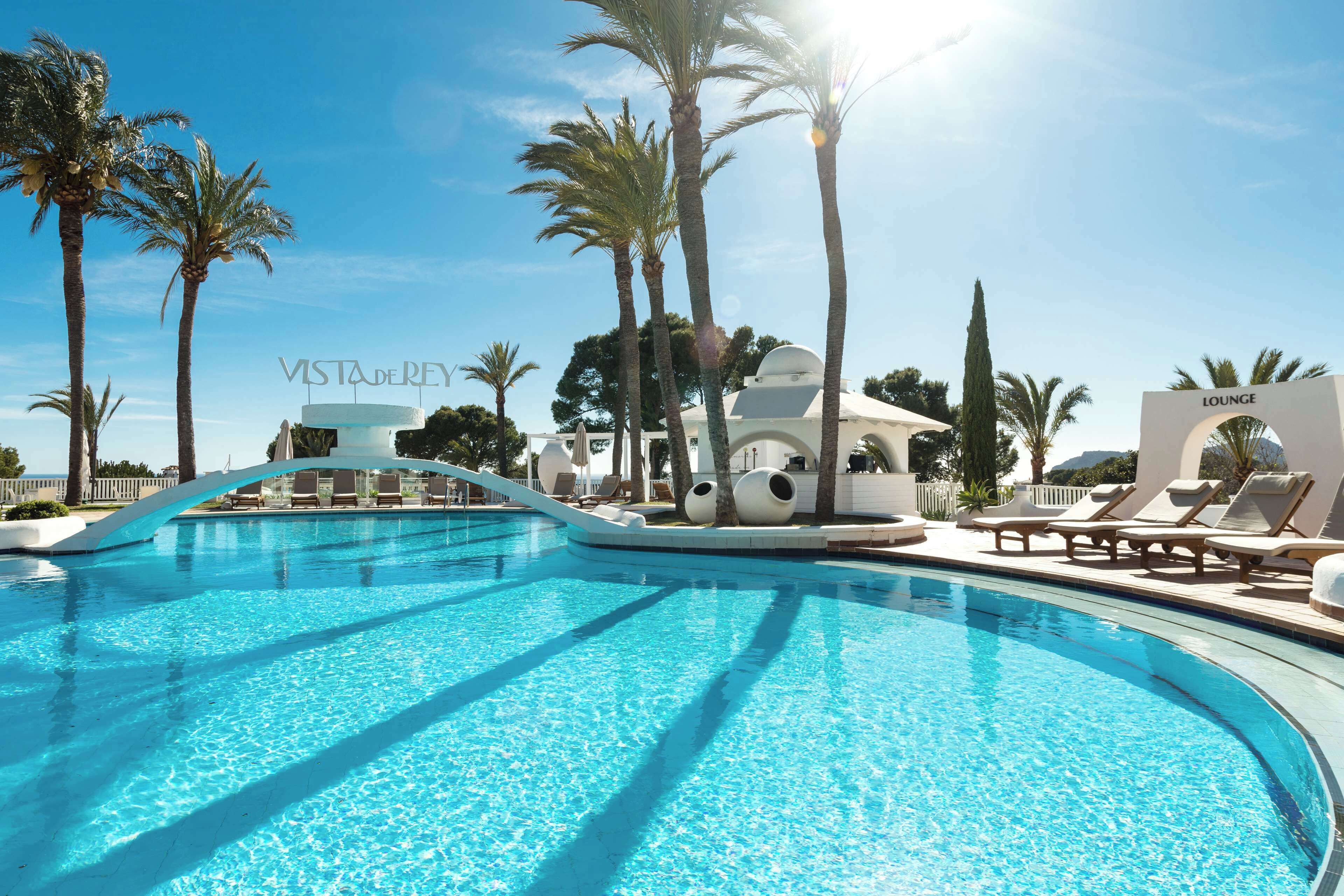 indoor pool, open 10:00 am to 6:00 pm, pool umbrellas, pool loungers