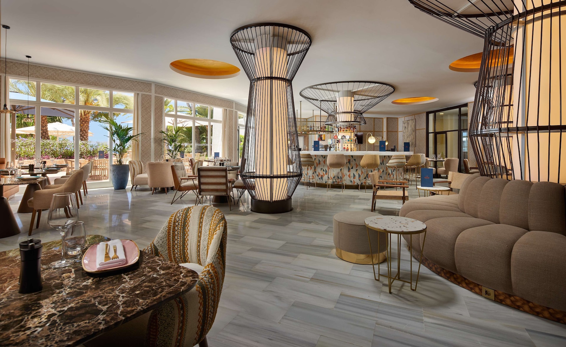 2 restaurants, breakfast, lunch, dinner served; local cuisine