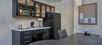Candlewood Suites Bowling Green by IHG