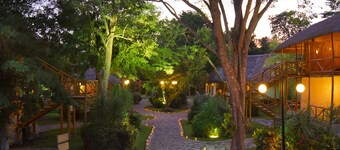 โรงแรม วิลล่า ชิคันนา