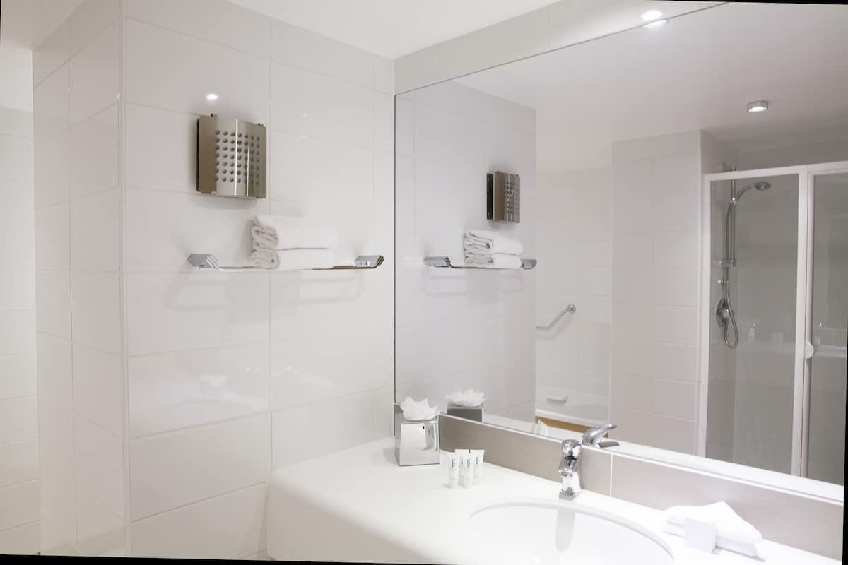 in-room safe, desk, blackout curtains, soundproofing