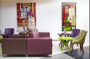 Sala de estar en el lobby