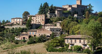 Antico Borgo di Tabiano Castello