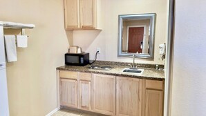Unclassified image, 4 of 27, button - Regency Inn Hondo (Hondo)