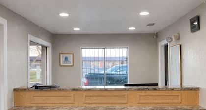 Regency Inn Hondo