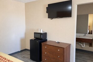 Luxe beddengoed, een strijkplank/strijkijzer, gratis wifi, beddengoed