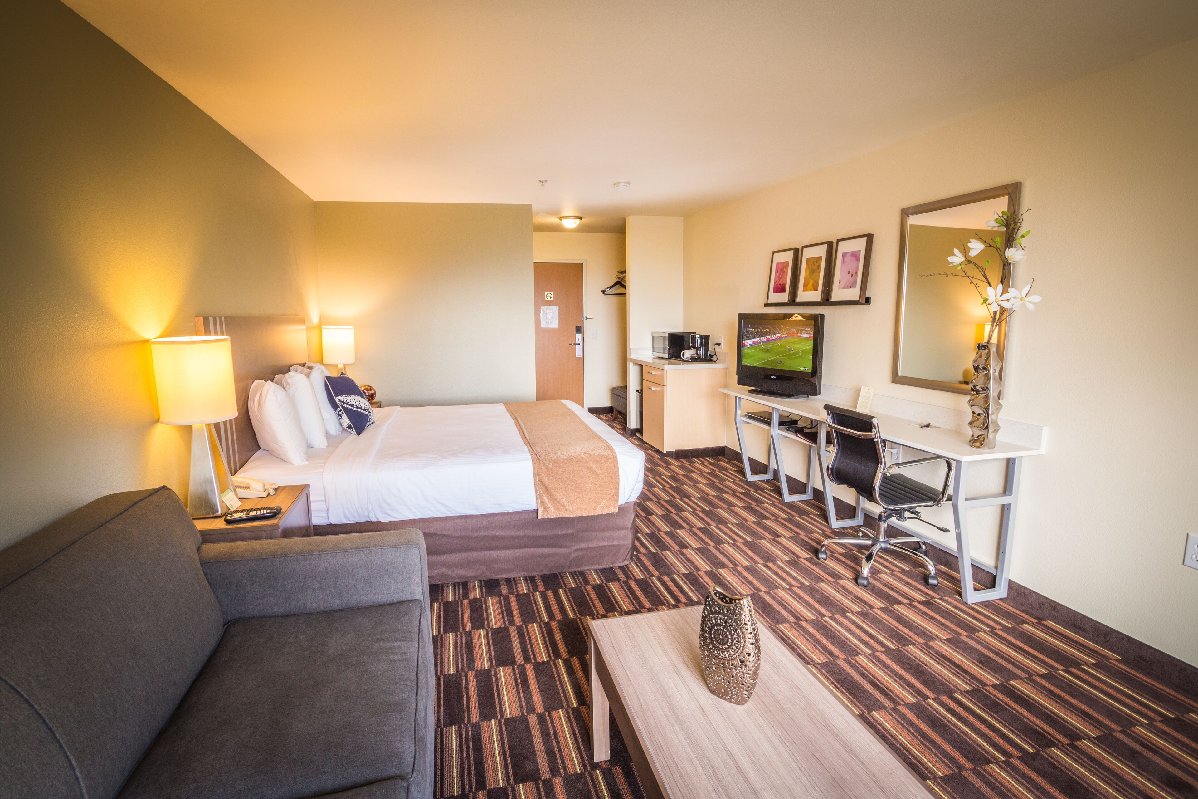 individually furnished, desk, laptop workspace, blackout curtains