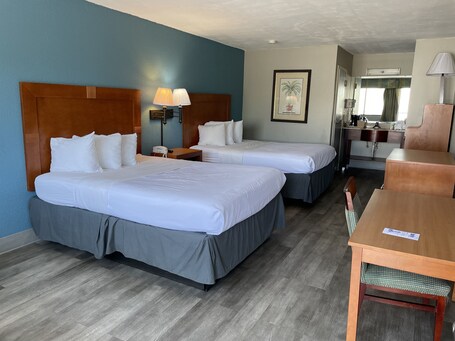 Village Inn Destin - Image 34