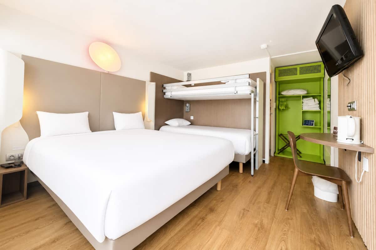 Zimmer, Mehrere Betten