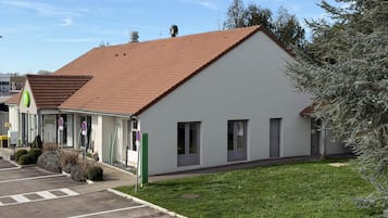 Esterni