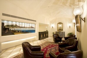 Business center - Hotel Palazzo Guardati (Sorrento)