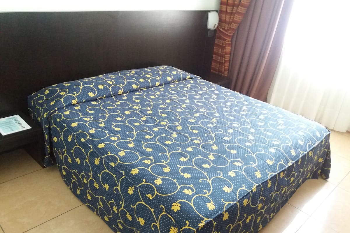 Down duvets, minibar, in-room safe, desk