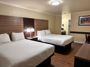 Standard Room, 2 Queen Beds | Iron/ironing board, free WiFi, bed sheets - Beachwalker Inn and Suites (Cayucos)
