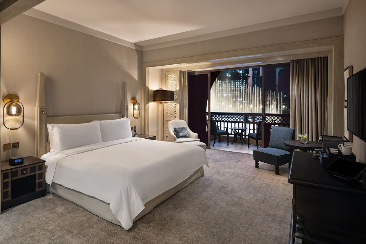Suite Club (Palace Fountain View) | 1 chambre, minibar, coffre-fort, rideaux dâobscurcissement