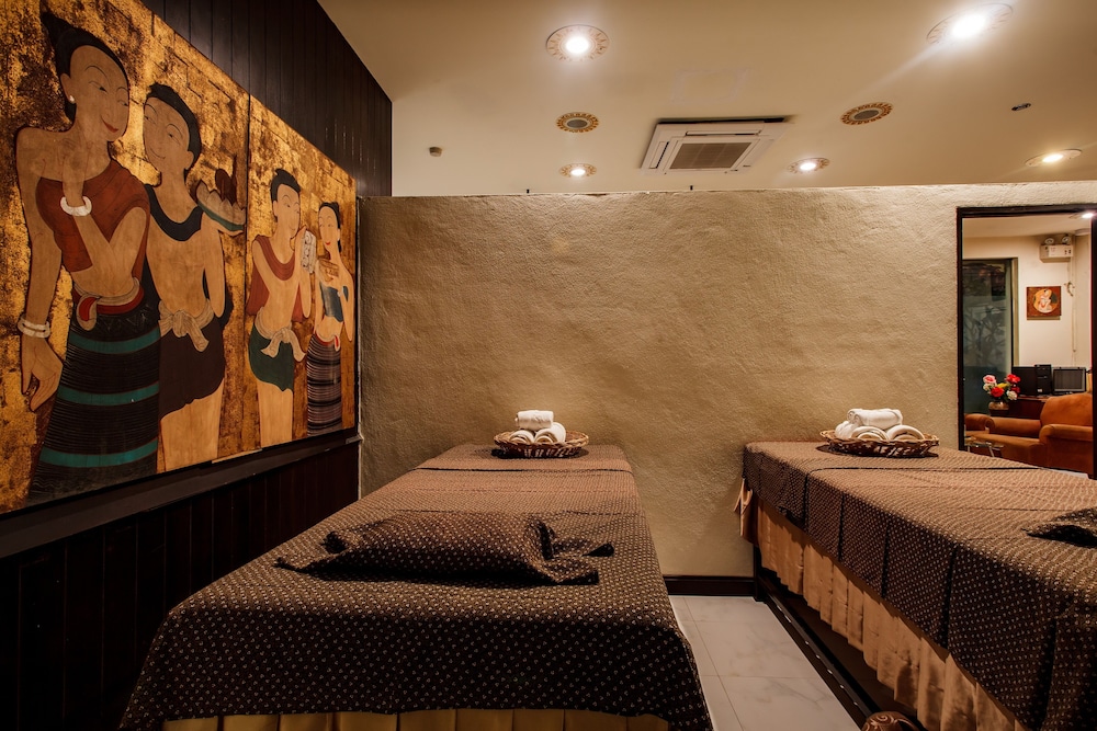 Raming Lodge Hotel & Spa by null