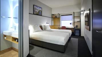 1 bedroom, desk, laptop workspace, blackout curtains