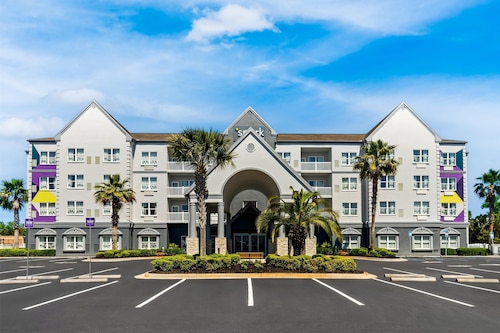 Spark by Hilton Panama City Beach