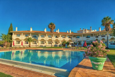 Colina Verde Resort