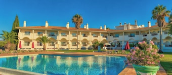 Colina Verde Resort