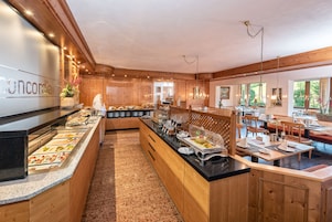 Desayuno buffet incluido todos los días