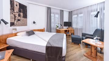 單人房 (French bed) | 低過敏寢具、迷你吧、客房內保險箱、書桌