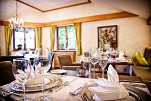 Lunch and dinner served, Modern European cuisine