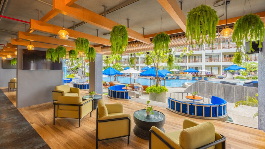 Deevana Plaza Phuket