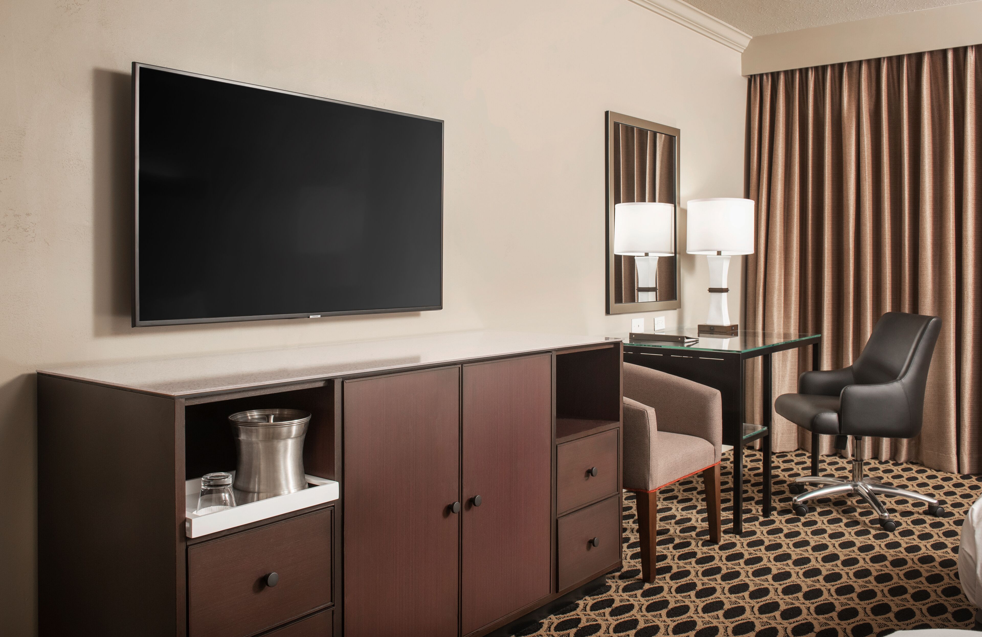 in-room safe, desk, iron/ironing board, free cots/infant beds