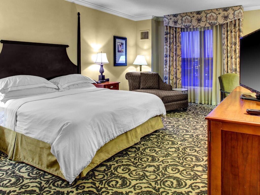 In-room safe, desk, iron/ironing board, free cribs/infant beds