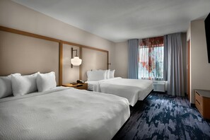 Premium bedding, desk, laptop workspace, blackout drapes - Fairfield Inn & Suites by Marriott Elizabeth City (Elizabeth City)
